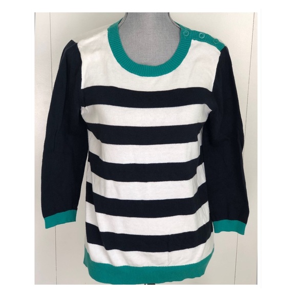GAP Sweaters - GAP NAVY/WHITE STRIPED SWEATER